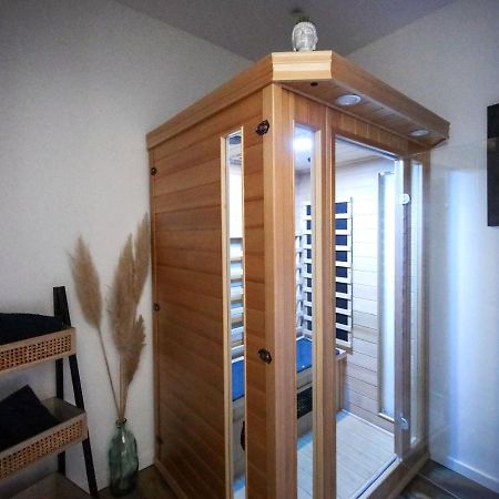 L'Instant T 4* Balneo, Sauna Et Parking Prive コルマール エクステリア 写真